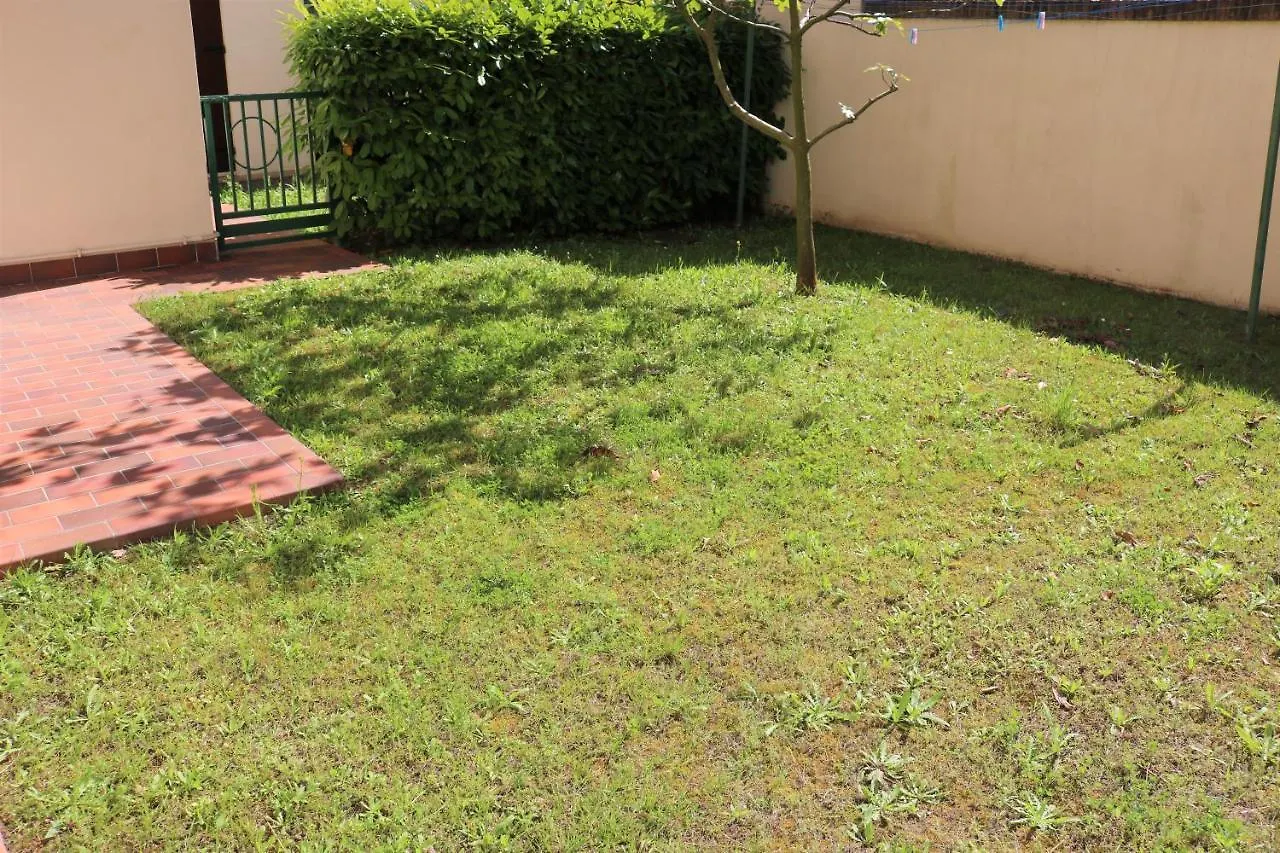 Lovely Villa With Private Fenced Garden Bibione